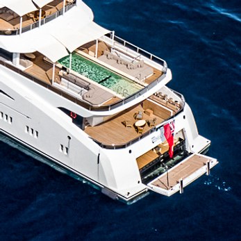 Energy yacht exterior 4