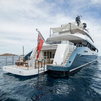 Irisha yacht exterior 5