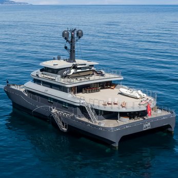 Nurja yacht exterior 4