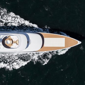 Milky Way yacht exterior 3