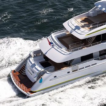 Solemates yacht exterior 5