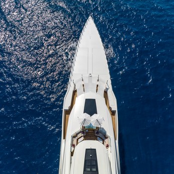 Leona yacht exterior 2