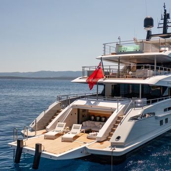 My Mayva yacht exterior 4