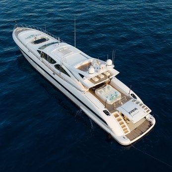 Jomar yacht exterior 4