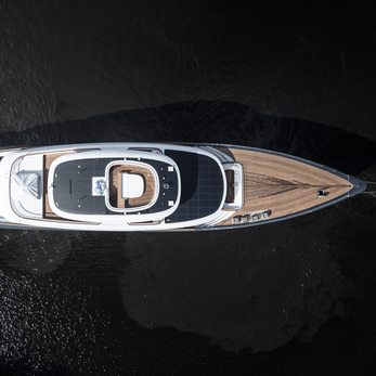 B yacht exterior 4
