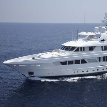 Kathleen Anne yacht exterior 2