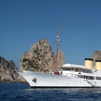 Talitha yacht exterior 2