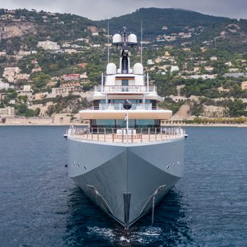 Seven Seas yacht exterior 2