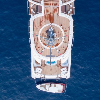 Lady S yacht exterior 3
