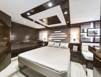 Galeon 550 Fly, Accommodation