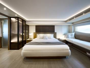 Prestige M7, Accommodation