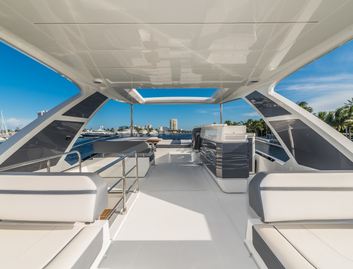 Galeon 680 Fly, Fly Deck/Sportdeck