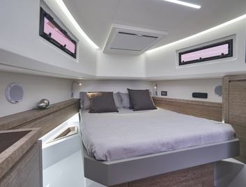 Astondoa 377 Coupé, Accommodation