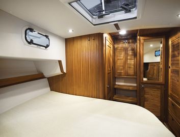 Targa 37, Accommodation