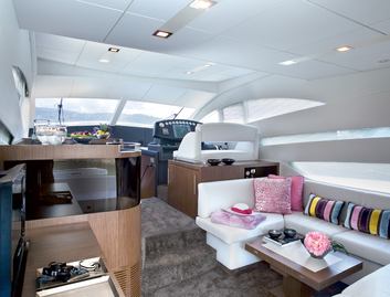 Rodman Muse 50, Interior