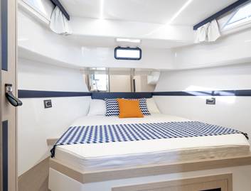 Apreamare Gozzo 38 Cabin , Accommodation