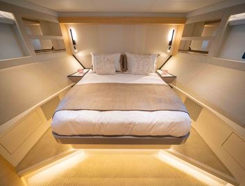 Gulf Craft Nomad 101, Accommodation