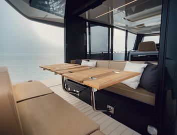 Marcopolo Adventure MP12 , Deck Area