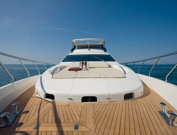 Azimut 78 Gen 1, Deck Area