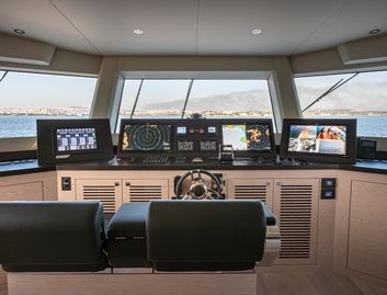 Numarine 40MXP, Interior