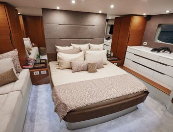 Schaefer Yachts Schaefer 660, Accommodation