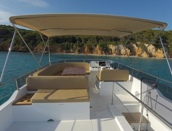 Menorquin 55 FB, Fly Deck/Sportdeck