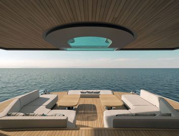 Maiora 42 Exuma, Deck Area