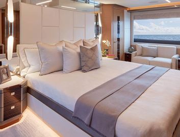 Ocean Alexander 26R Open, Accommodation