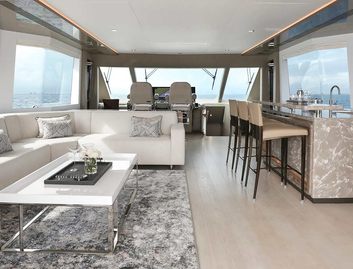 Ocean Alexander 32 Explorer, Interior