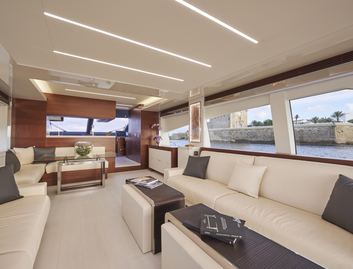 Astondoa 80 Flybridge, Interior