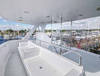 Nordhavn 75EYF, Fly Deck/Sportdeck