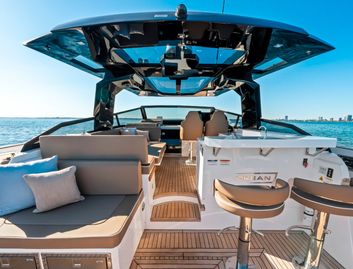 Okean Yachts Okean 57 , Deck Area