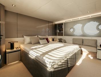 Monte Carlo Yachts MCY 70 Mk2, Accommodation