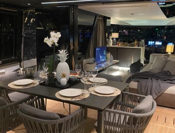 Explorer Yachts Explorer 62 , Deck Area