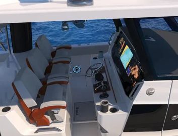 Aquila 36 Molokai , Helm Station