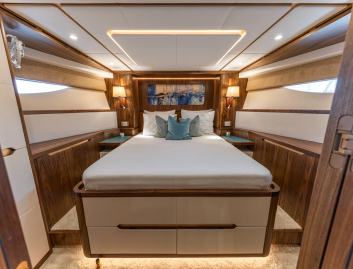 Steeler Ocean Explorer 67 , Accommodation