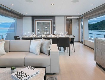 Ocean Alexander 28E, Interior