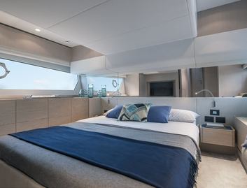 Ferretti 500, Accommodation