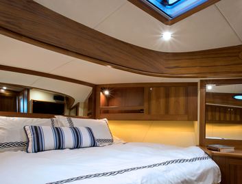 Palm Beach 45, Accommodation