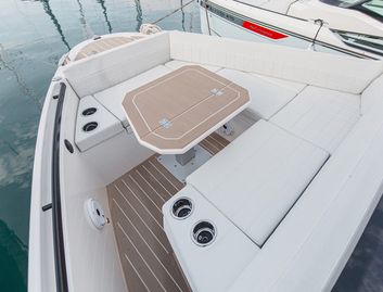 Saxdor 340 GTWA , Deck Area