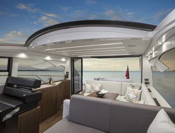 Sunseeker Predator 50, Interior