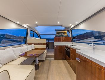 Fairline Targa 50 GT Gen 2, Interior