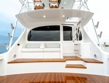 Viking 54C Mk2, Deck Area