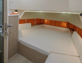 Technohull Alpha 50, Accommodation