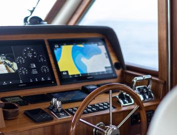 Grand Banks GB62 Flybridge, Interior