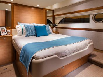 Riviera 525 SUV, Accommodation