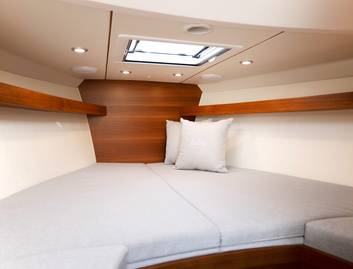 Delta 26 Open, Accommodation