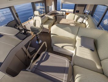 Nimbus 495 Flybridge , Interior