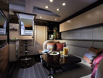 Sunseeker Portofino 40, Interior