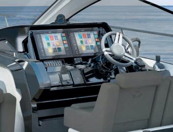 Sealine S430, Helm Station